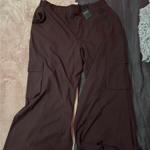 Women Cargo Pants in Dark purple FABLETICS